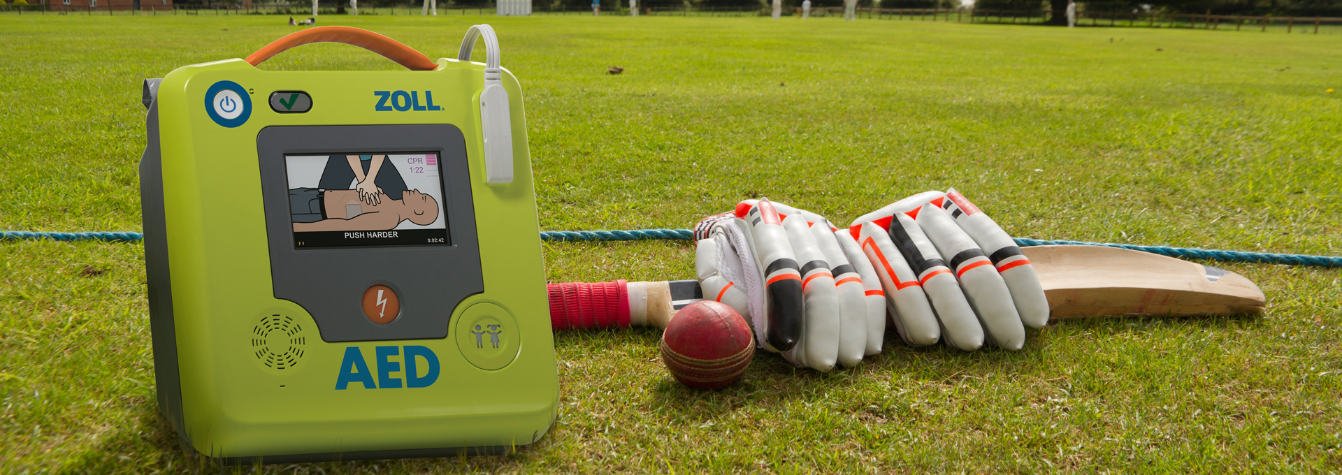 aed3 3 Sicheres Herz - ZOLL - AED - Defibrillator